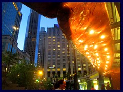 Chicago by night - Magnificent Mile 03 - Cheesecake Factory